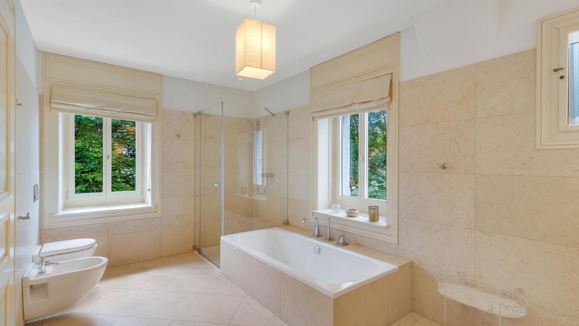 Entire Zurich Villa, Your Private Luxury Escape With In House Staff Екстериор снимка