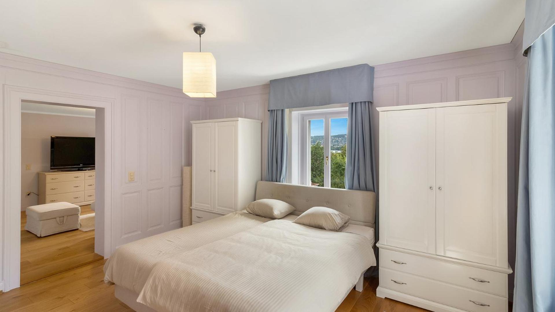 Entire Zurich Villa, Your Private Luxury Escape With In House Staff Екстериор снимка