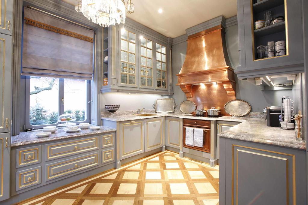 Entire Zurich Villa, Your Private Luxury Escape With In House Staff Екстериор снимка