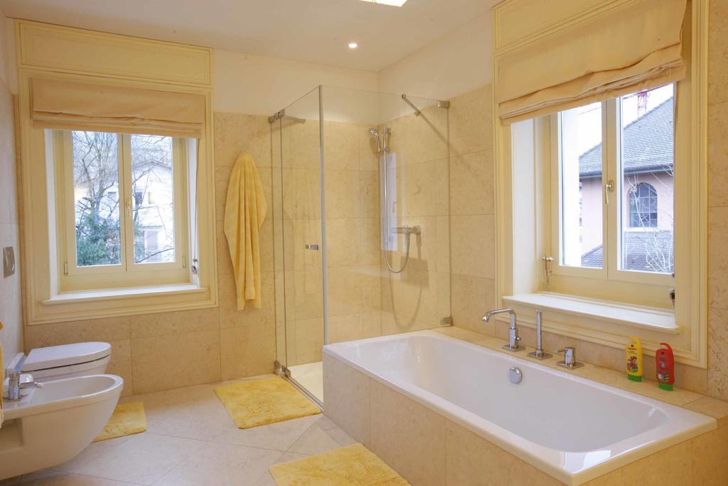 Entire Zurich Villa, Your Private Luxury Escape With In House Staff Екстериор снимка